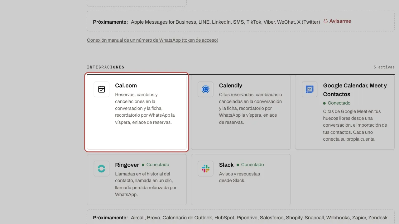 Ajustes › Canales, sección Integraciones: la tarjeta de Cal.com está marcada